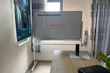 Bảng viết bút lông có chân giá rẻ quận 12