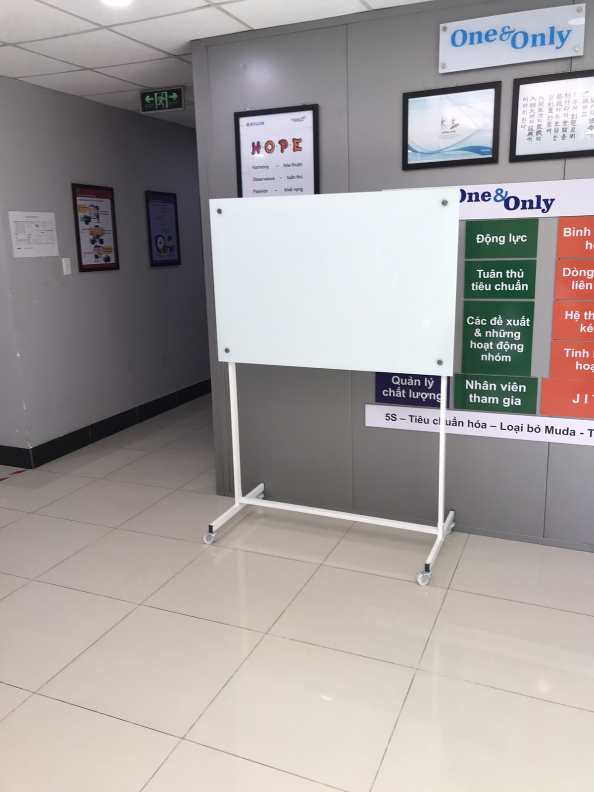 bang-vite-but-long-bang-kinh-di-dong