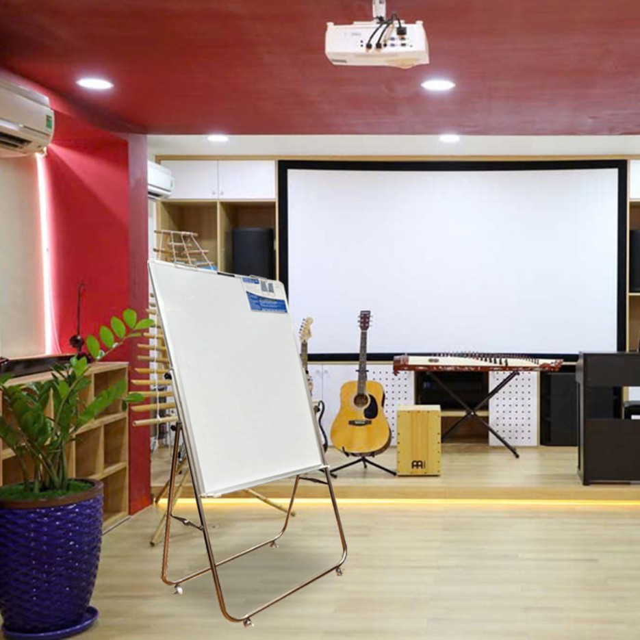 Bảng Flipchart viết bút lông Poly Taiwan chân inox có bánh xe