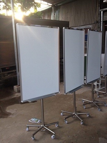 Bảng viết bút lông có từ - Bảng Flipchart Plus