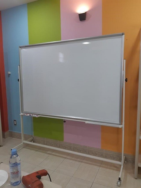 Korean magnetic portatable whiteboard