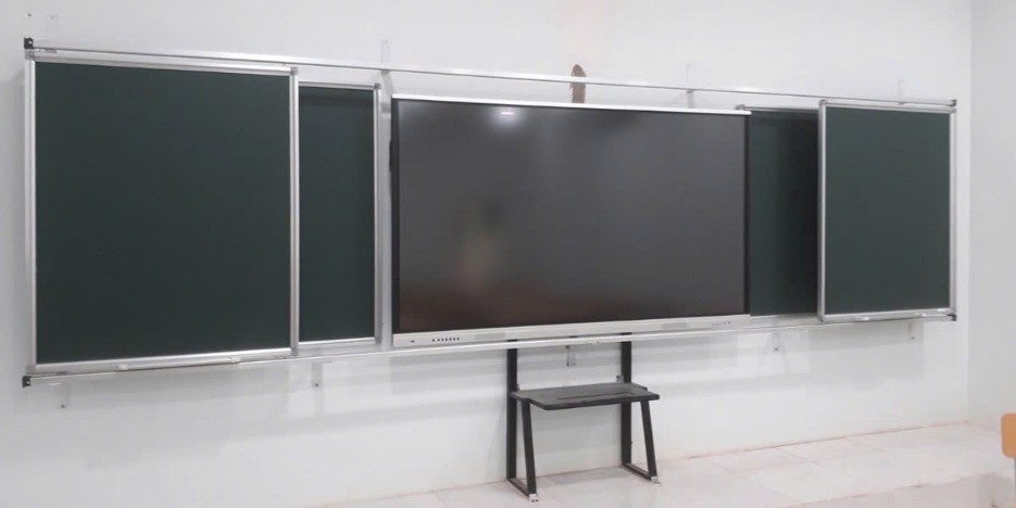 Bảng trượt ngang nguyên khối mẫu M1K