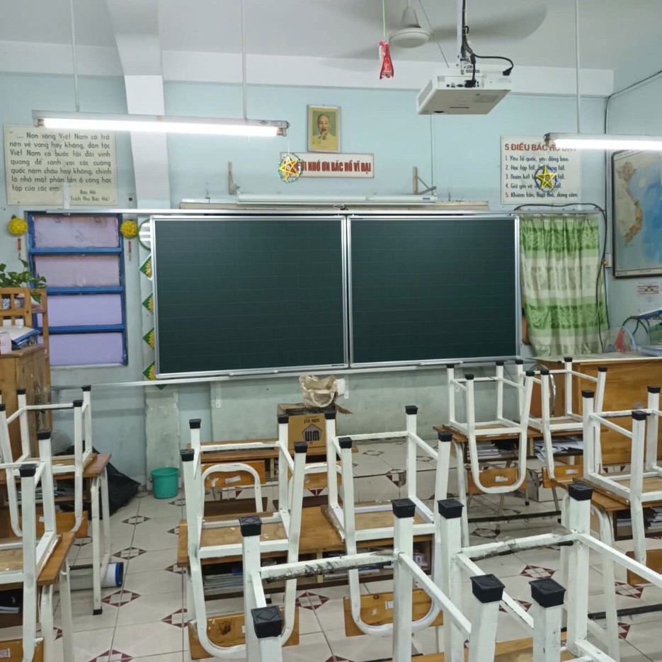 Bảng trượt ngang nguyên khối mẫu M2KO