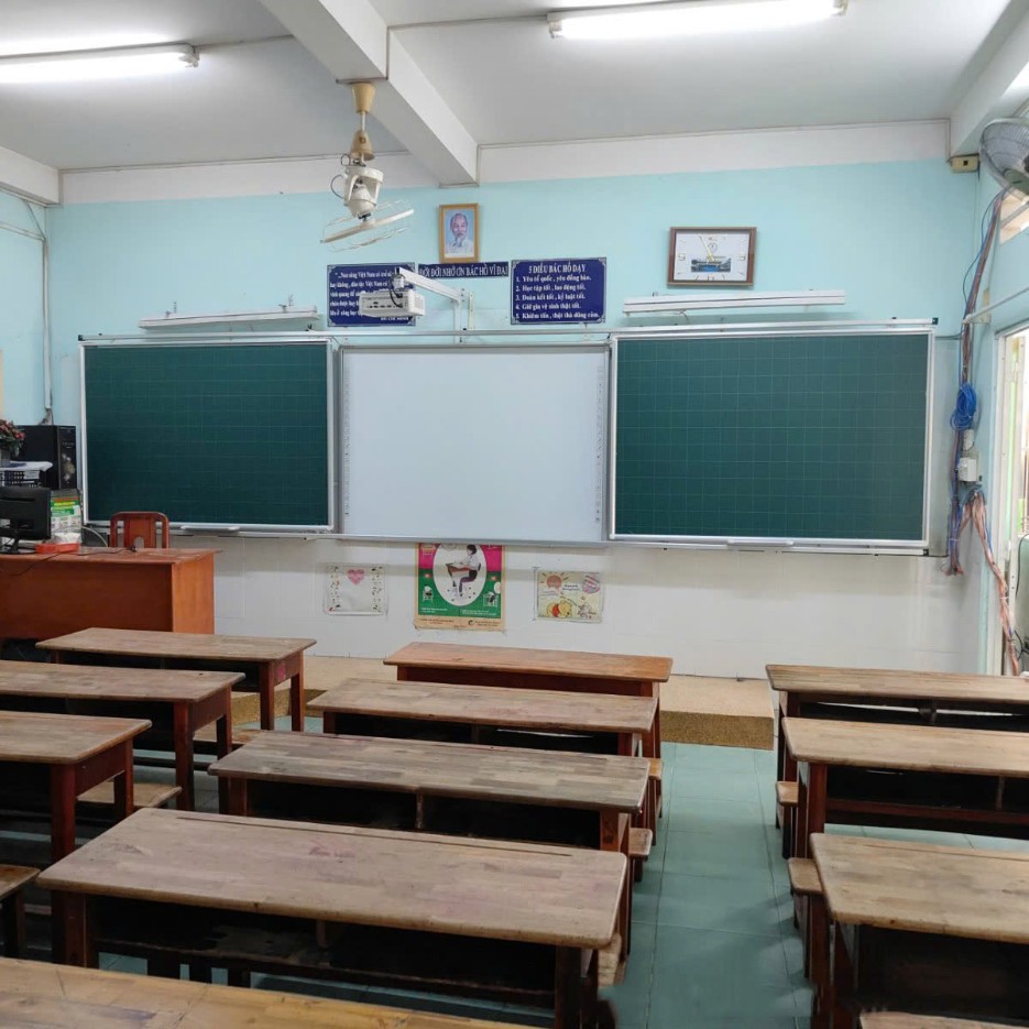 Bảng trượt ngang nguyên khối mẫu M2KO